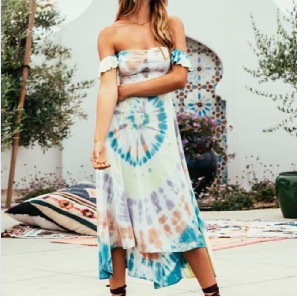 CHASER Tie Dye Heirloom Off Shoulder Midi Dress